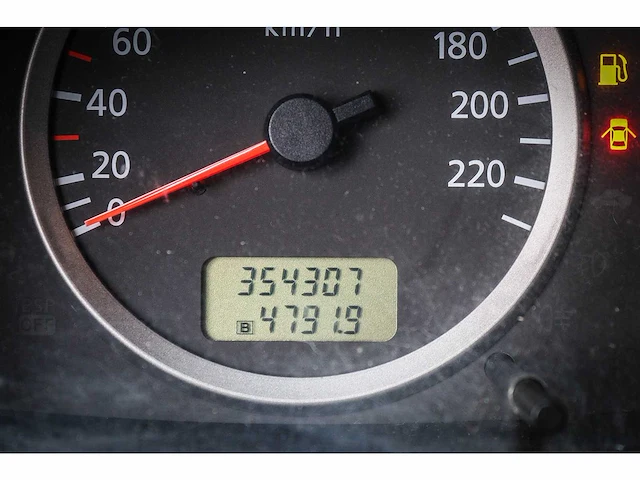 Nissan almera tino 1.8 acenta, 72-sr-sg - afbeelding 6 van  14