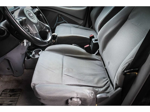 Nissan almera tino 1.8 acenta, 72-sr-sg - afbeelding 9 van  14