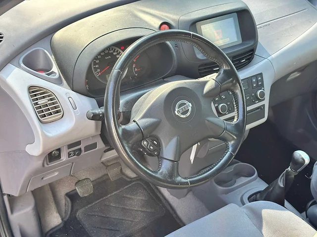 Nissan almera tino 1.8 acenta, 79-pd-zd - afbeelding 13 van  15