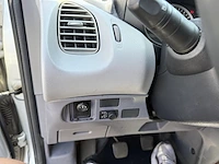 Nissan almera tino visia, 2004 - afbeelding 8 van  35