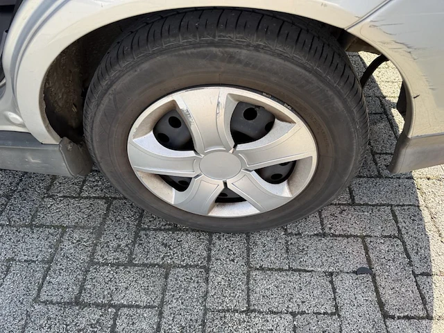 Nissan almera tino visia, 2004 - afbeelding 10 van  35