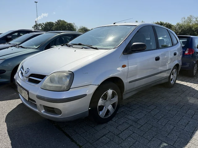 Nissan almera tino visia, 2004 - afbeelding 1 van  35