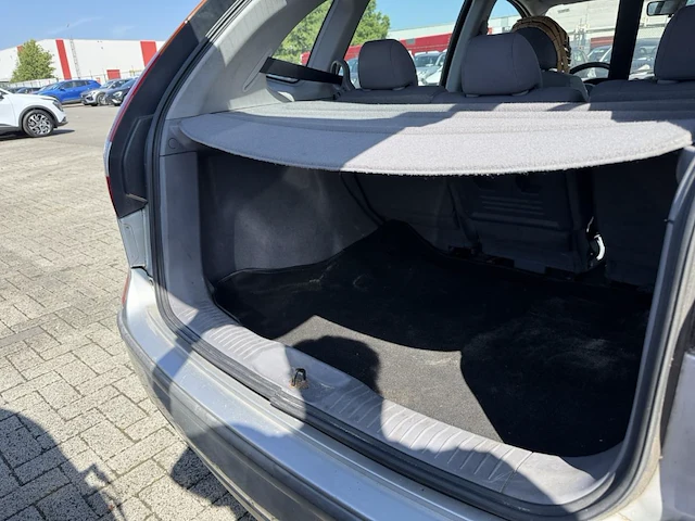Nissan almera tino visia, 2004 - afbeelding 14 van  35