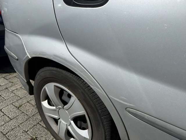 Nissan almera tino visia, 2004 - afbeelding 26 van  35