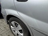 Nissan almera tino visia, 2004 - afbeelding 26 van  35