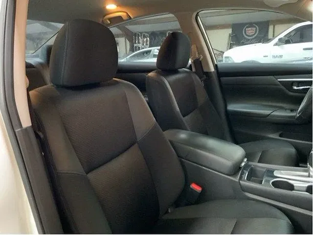 Nissan altima 2018 - afbeelding 37 van  53
