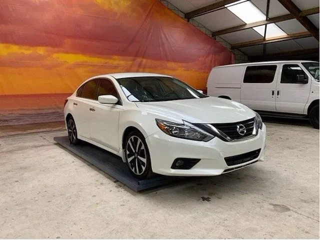 Nissan altima 2018 - afbeelding 52 van  53