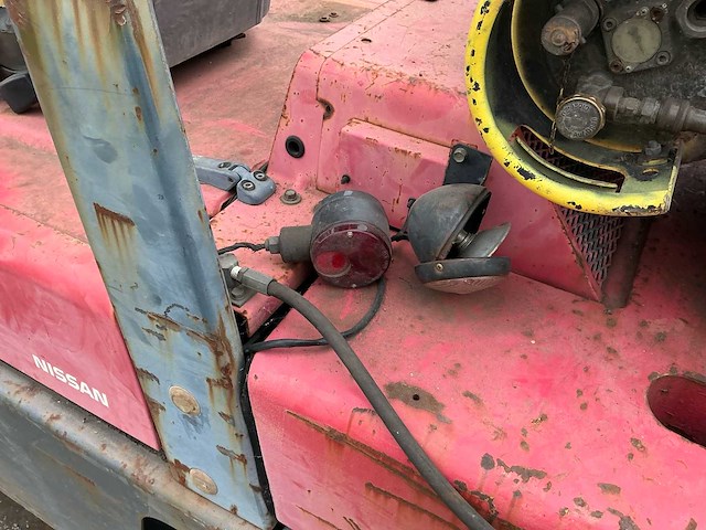 Nissan bf03a40 vorkheftruck - afbeelding 14 van  32