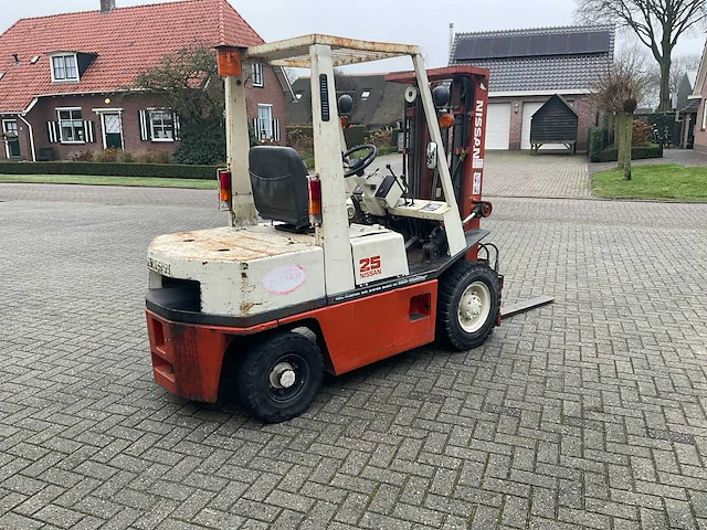 Nissan eh2a25u vorkheftruck - afbeelding 9 van  15