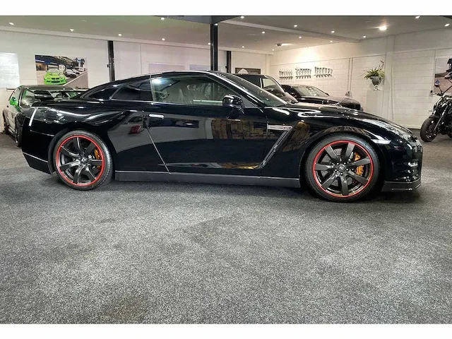 Nissan gt-r 3.8 v6 automaat 2019, l-009-fn - afbeelding 2 van  35