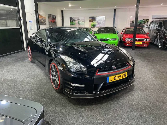 Nissan gt-r 3.8 v6 automaat 2019, l-009-fn - afbeelding 1 van  35