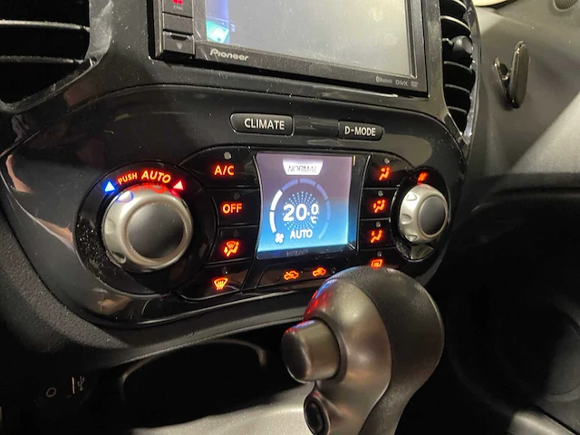Nissan juke 1.6 acenta 117pk 2011, 52-sgr-3 - afbeelding 21 van  43