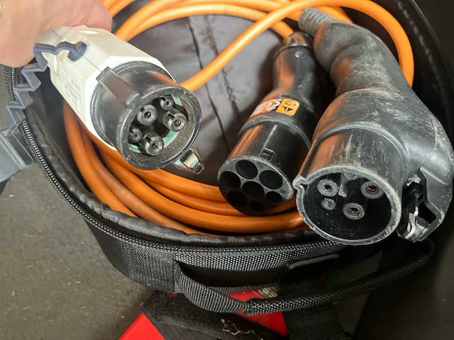 Nissan leaf base 24 kwh automaat, 27-rxg-4 - afbeelding 7 van  19