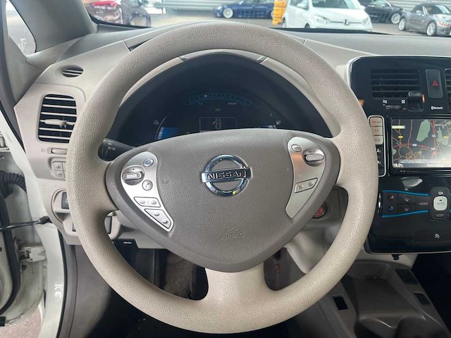 Nissan leaf base 24 kwh automaat, 27-rxg-4 - afbeelding 2 van  19