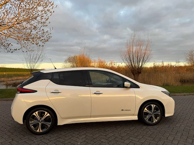 Nissan leaf n connecta 40 kwh automaat, tl-135-f - afbeelding 22 van  25