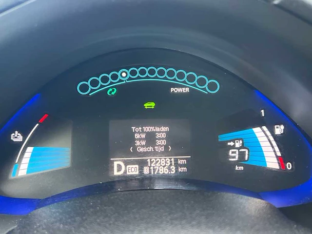 Nissan leaf tekna 30 kwh , pl-314-t - afbeelding 6 van  25