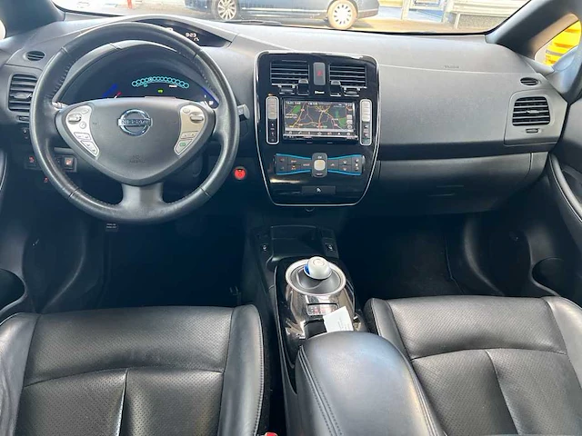 Nissan leaf tekna 30 kwh , pl-314-t - afbeelding 7 van  25