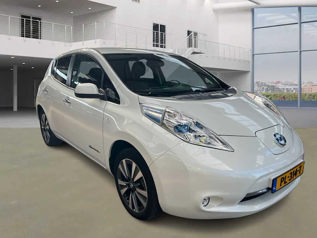 Nissan leaf tekna 30 kwh , pl-314-t - afbeelding 12 van  25