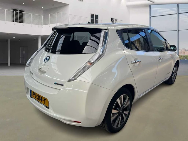 Nissan leaf tekna 30 kwh , pl-314-t - afbeelding 19 van  25