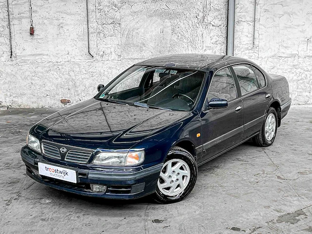 Nissan maxima qx 2.0 v6 se 140pk 1996, nl-zn-98 - afbeelding 12 van  30