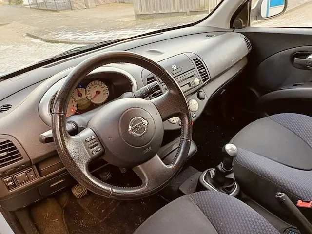 Nissan micra 1.2 tekna, 49-rt-gr - afbeelding 2 van  18