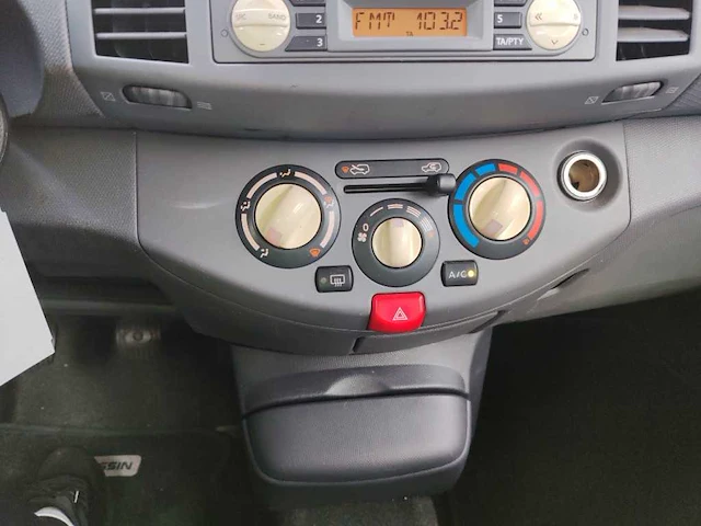 Nissan micra 1.4 tekna , 50-nb-dt - afbeelding 16 van  16