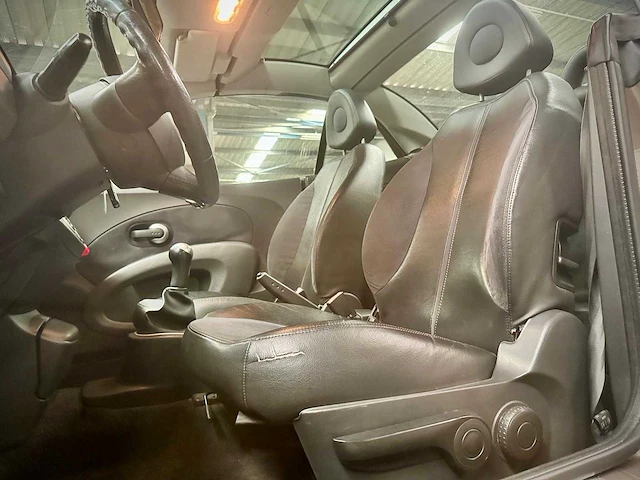 Nissan micra c+c 1.6 tekna plus , 76-st-tp - afbeelding 2 van  15