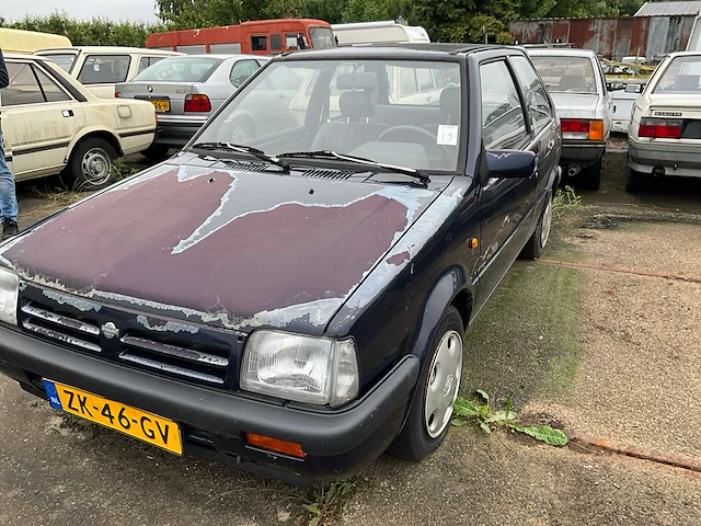 Nissan micra personenauto - afbeelding 1 van  16
