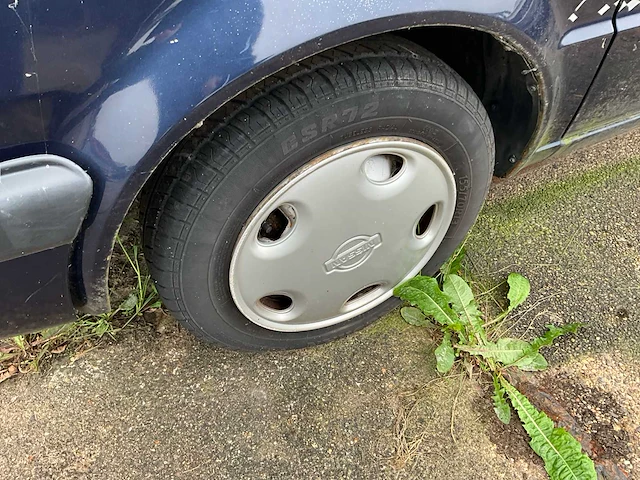 Nissan micra personenauto - afbeelding 16 van  16