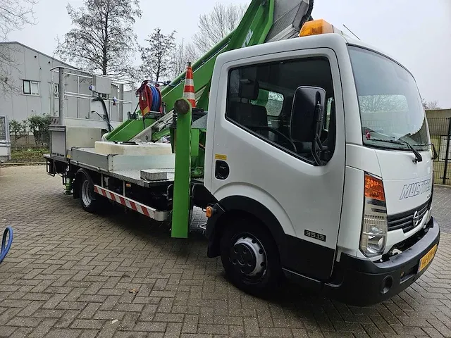 Nissan multitel mt222 auto hoogwerker op b rijbewijs. - afbeelding 8 van  14