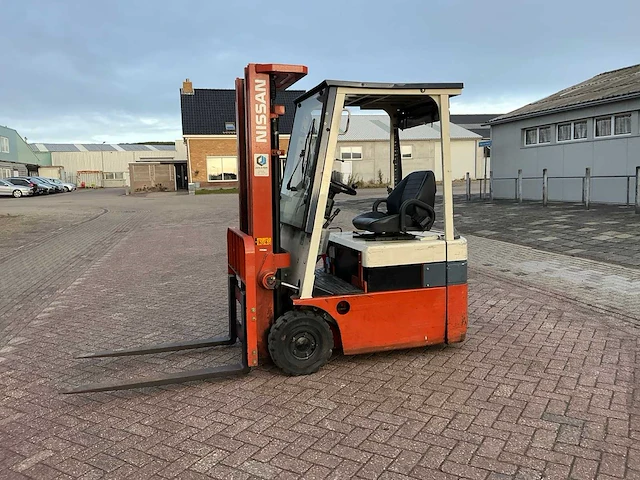 Nissan n01l13u vorkheftruck - afbeelding 1 van  12
