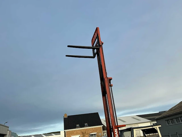 Nissan n01l13u vorkheftruck - afbeelding 12 van  12