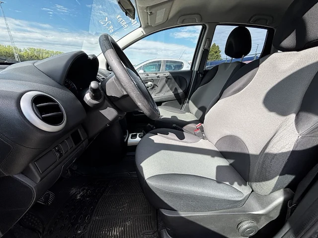 Nissan note,2011 - afbeelding 9 van  31