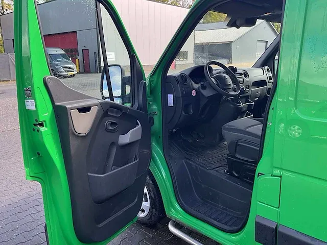 Nissan nv400 bedrijfswagen - afbeelding 4 van  27