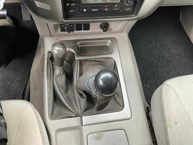 Nissan patrol gr 3.0 di comfort base - bedrijfswagen - afbeelding 3 van  13