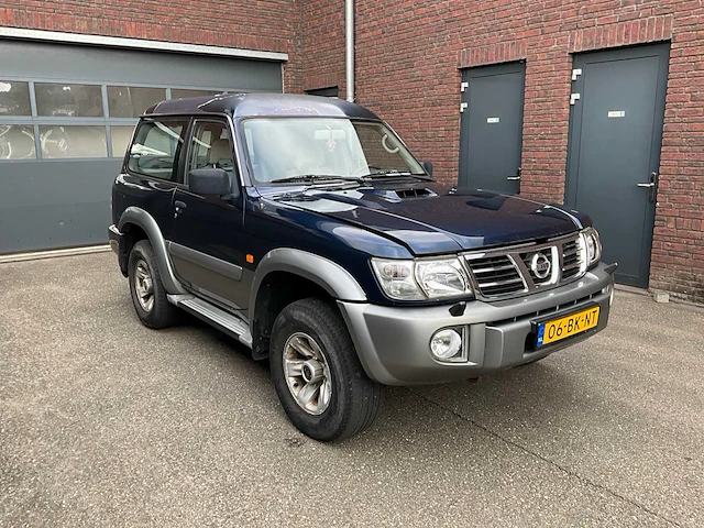 Nissan patrol gr 3.0 di comfort base - bedrijfswagen - afbeelding 7 van  13
