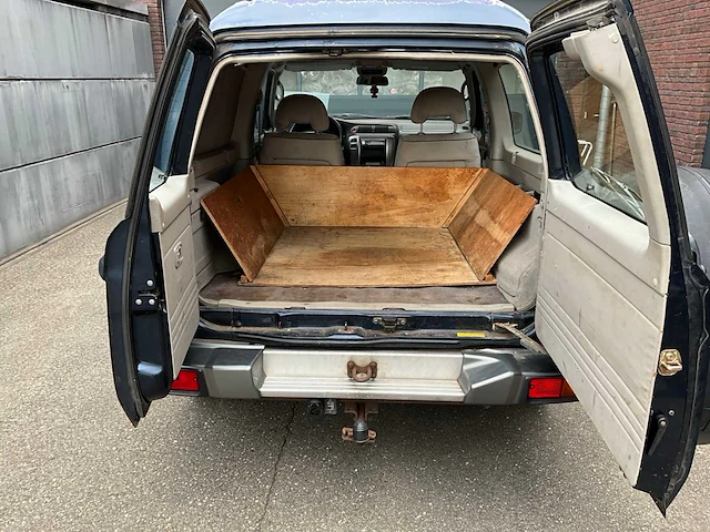 Nissan patrol gr 3.0 di comfort base - bedrijfswagen - afbeelding 11 van  13