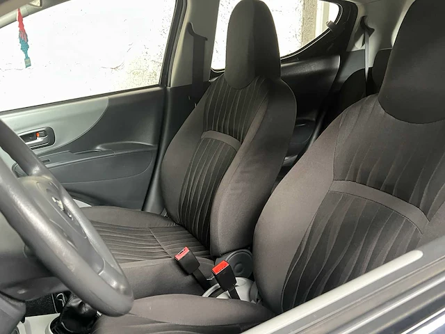 Nissan pixo 1.0 acenta 68pk 2010, 95-nxn-5 - afbeelding 22 van  26