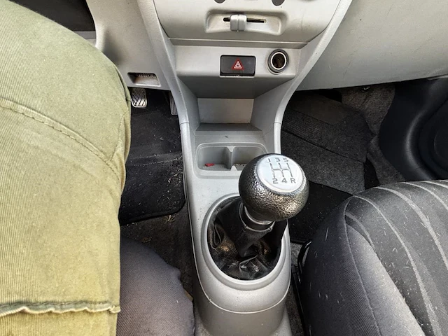 Nissan pixo,2010 - afbeelding 5 van  35