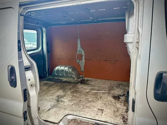 Nissan primastar 145.27 2.5 dci 310l dc, 1-vbz-86 - afbeelding 12 van  13