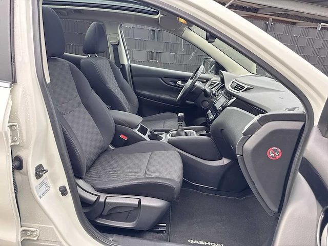 Nissan qashqai 1.2 connect edition 2015 | gs-686-t i - afbeelding 10 van  38