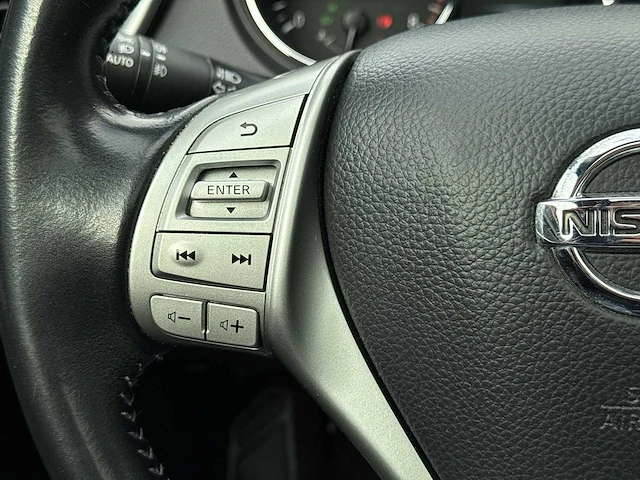 Nissan qashqai 1.2 connect edition 2015 | gs-686-t i - afbeelding 11 van  38