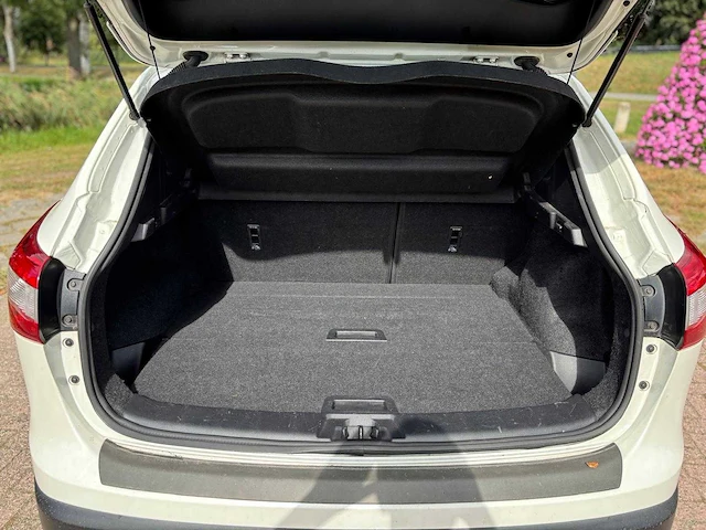 Nissan qashqai 1.2 connect edition , ; hb-358-g - afbeelding 7 van  18