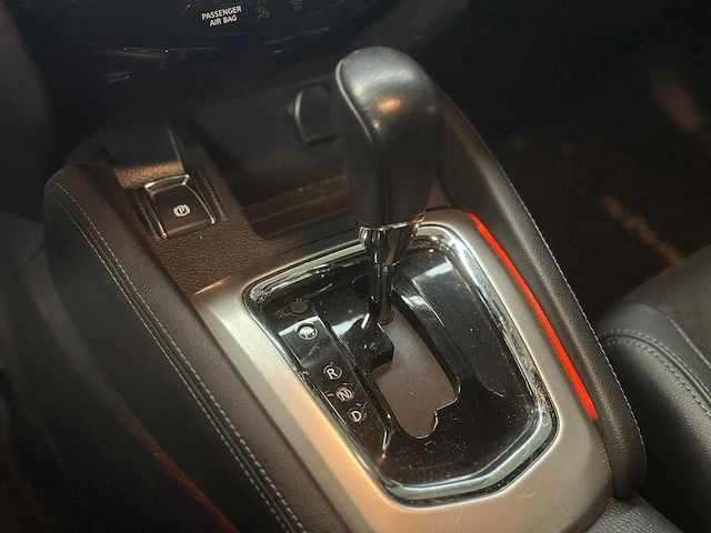 Nissan qashqai 1.2 n-vision automaat; pn-382-n - afbeelding 5 van  14