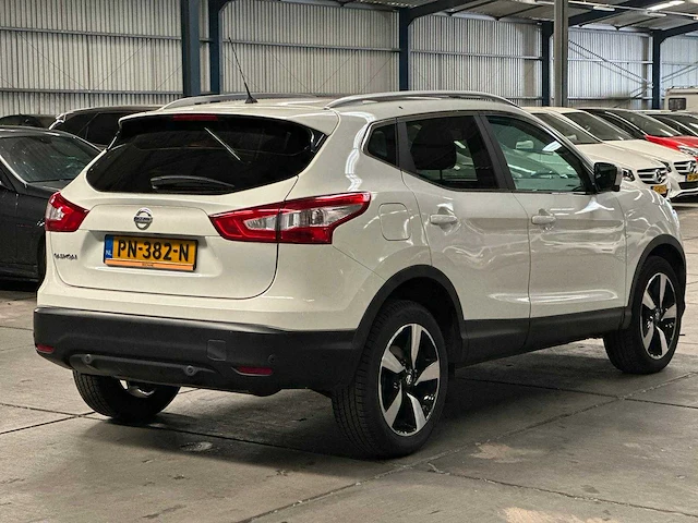 Nissan qashqai 1.2 n-vision automaat; pn-382-n - afbeelding 7 van  14
