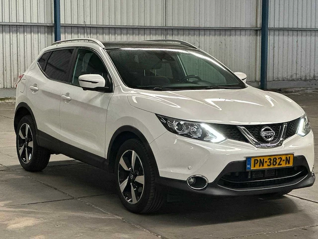 Nissan qashqai 1.2 n-vision automaat; pn-382-n - afbeelding 8 van  14