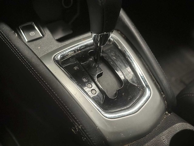 Nissan qashqai 1.2 n-vision ; nr-590-p - afbeelding 4 van  14