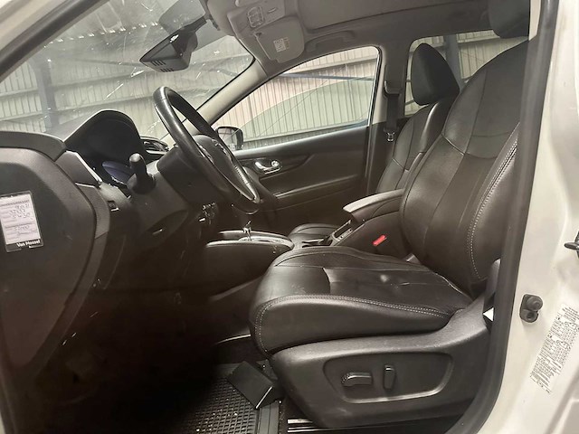 Nissan qashqai 1.2 n-vision ; nr-590-p - afbeelding 10 van  14