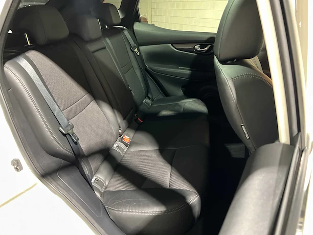 Nissan qashqai 1.2 tekna 116pk 2015, zt-405-g - afbeelding 29 van  41
