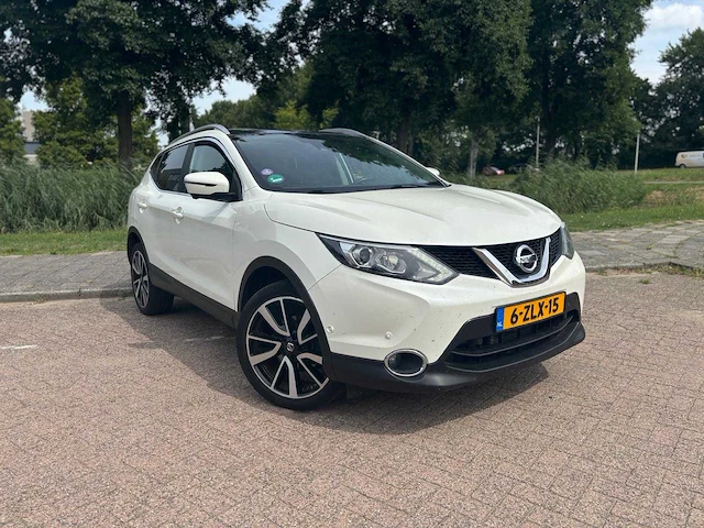 Nissan qashqai 1.2 tekna automaat; 6-zlx-15 - afbeelding 11 van  17